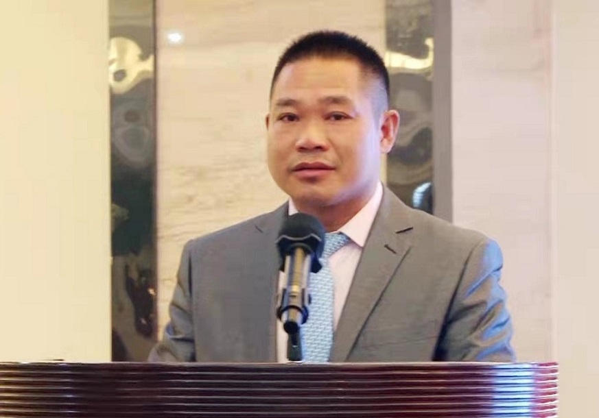 王荫曾：中华美食的“传、帮、带”